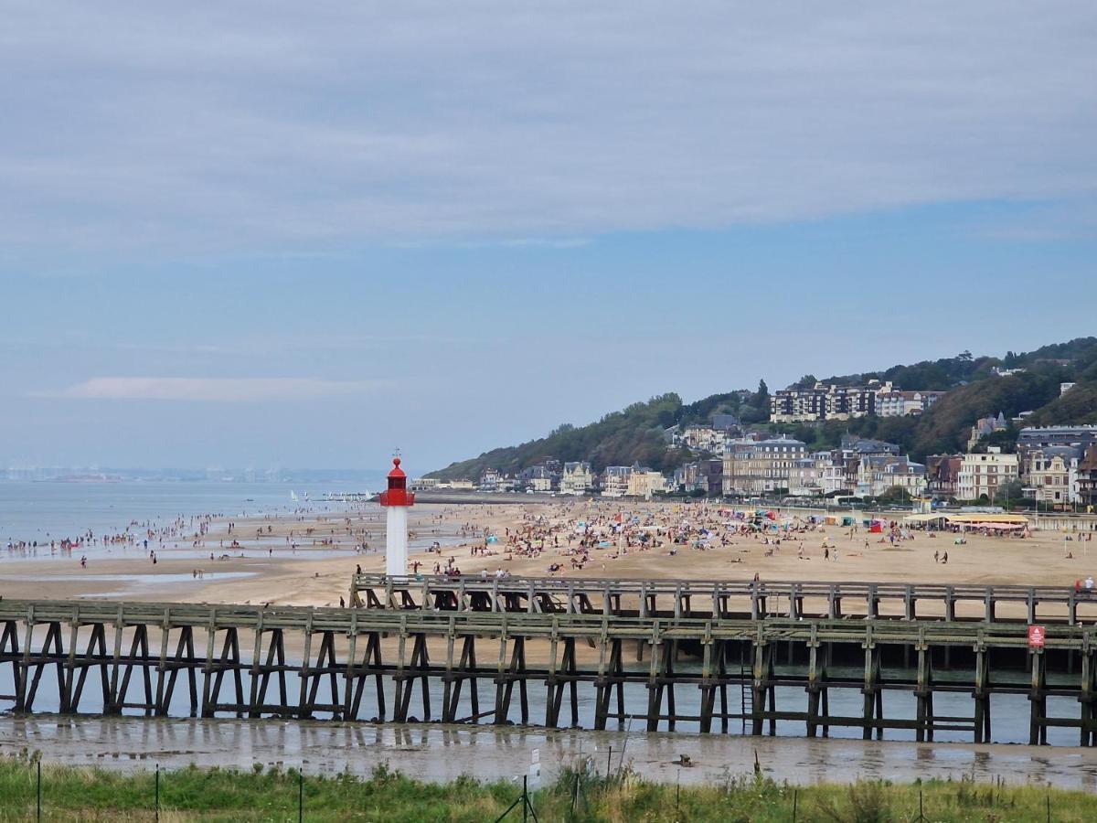 Le Cocooning-Studio Deauville Marina Avec Terrasse Vue Mer Et Plage Екстер'єр фото