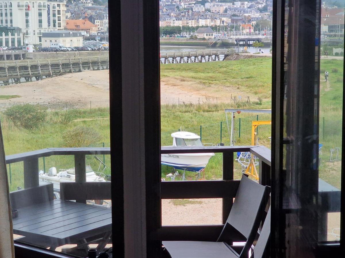 Le Cocooning-Studio Deauville Marina Avec Terrasse Vue Mer Et Plage Екстер'єр фото